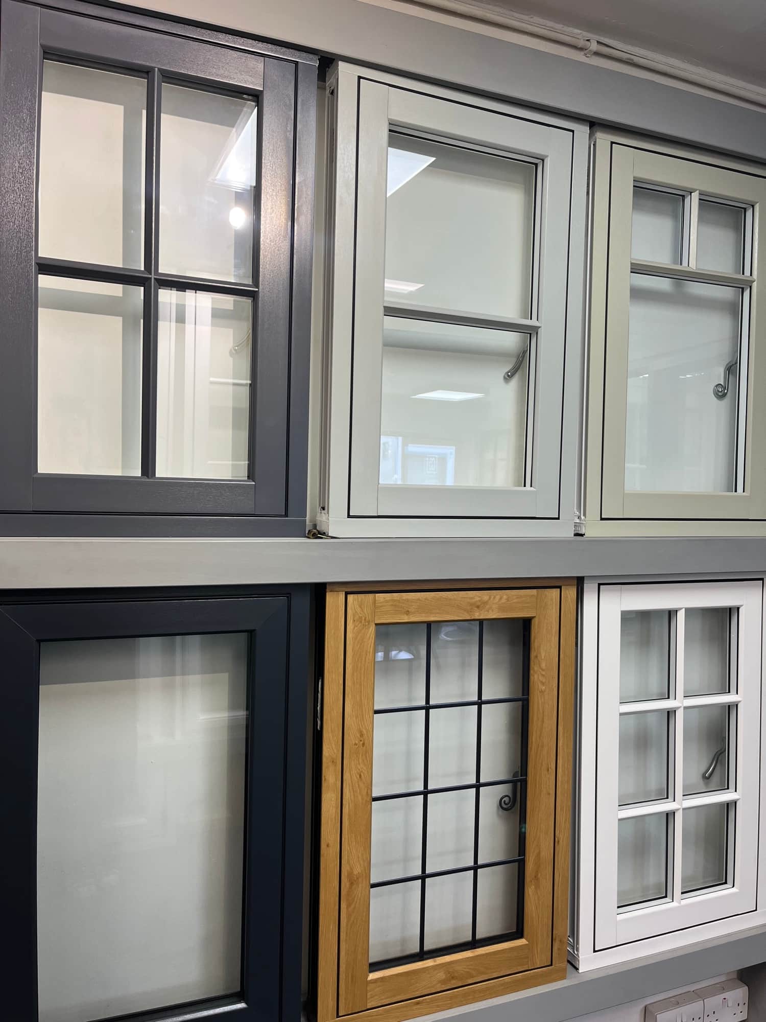 Showroom Windows Display